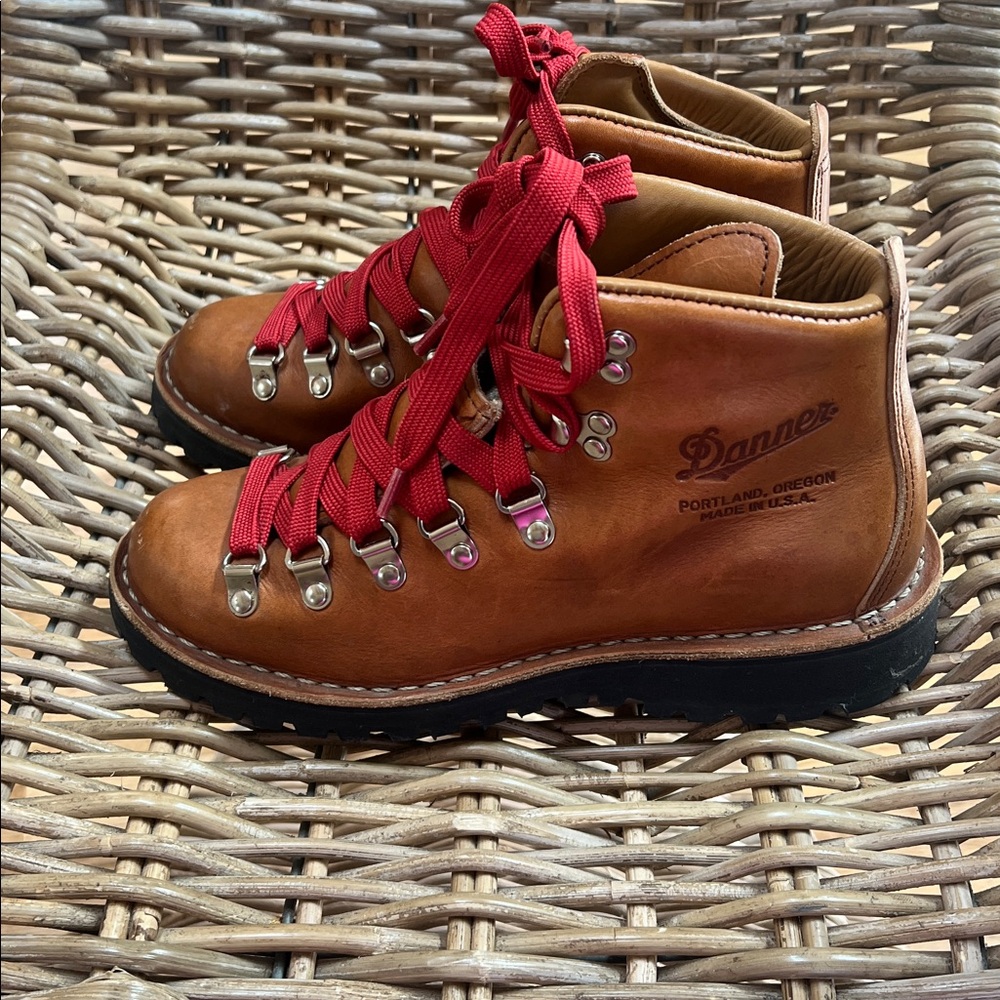 Danner Mountain Light Cascade Boot - image 3